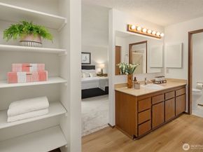 14616 NE 44th Street M2, Bellevue WA 98007