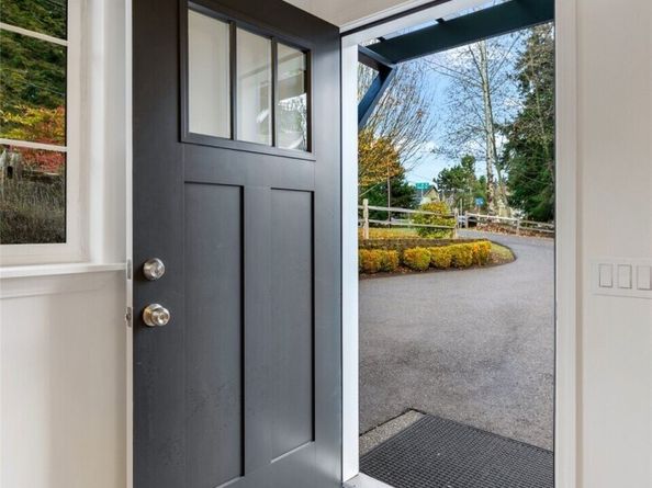 12432 27th Place W 2, Everett WA 98204