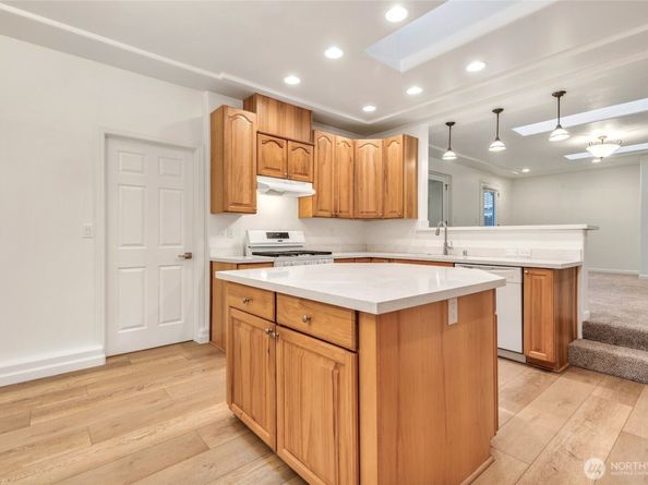 12432 27th Place W 2, Everett WA 98204