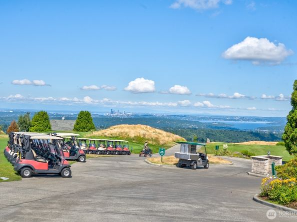 15434 SE 67th Place, Bellevue WA 98006