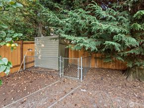 15434 SE 67th Place, Bellevue WA 98006