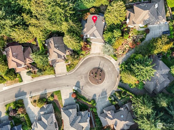 15434 SE 67th Place, Bellevue WA 98006