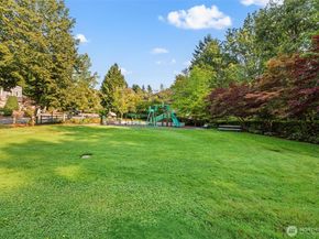 15434 SE 67th Place, Bellevue WA 98006
