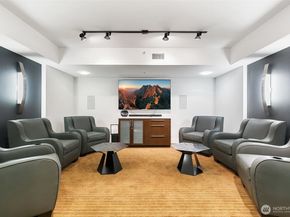 2911 2nd Avenue 1003, Seattle WA 98121