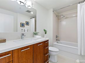 2911 2nd Avenue 1003, Seattle WA 98121