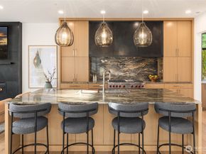 721 2nd Street S, Kirkland WA 98033