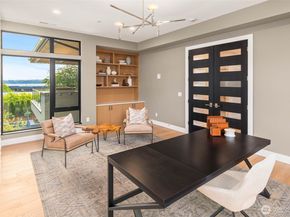 721 2nd Street S, Kirkland WA 98033
