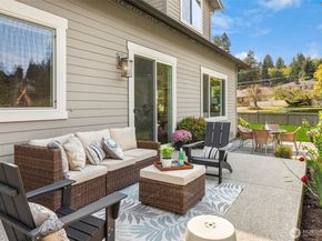 9702 SE 41st Street, Mercer Island WA 98040