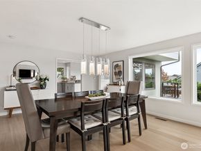 6214 52nd Avenue NE, Seattle WA 98115
