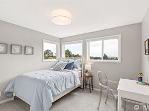 6214 52nd Avenue NE, Seattle WA 98115
