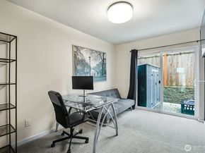 13706 Manor Way C3, Lynnwood WA 98087