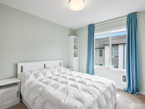13706 Manor Way C3, Lynnwood WA 98087
