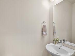 13706 Manor Way C3, Lynnwood WA 98087