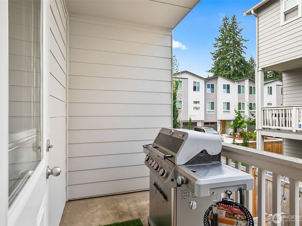 13706 Manor Way C3, Lynnwood WA 98087