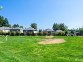 1130 199th Street SE, Bothell WA 98012