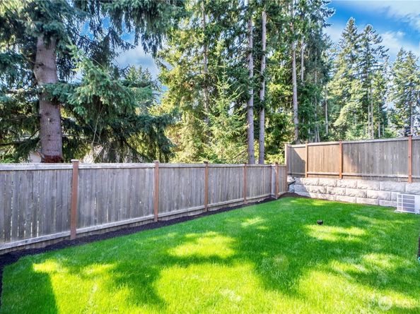 1130 199th Street SE, Bothell WA 98012