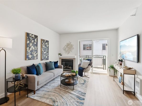 2331 42nd Avenue SW 414, Seattle WA 98116