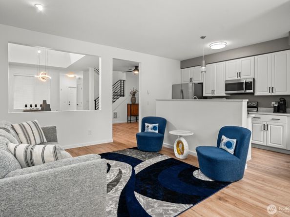 15150 140th Way SE G102, Renton WA 98058