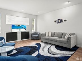 15150 140th Way SE G102, Renton WA 98058