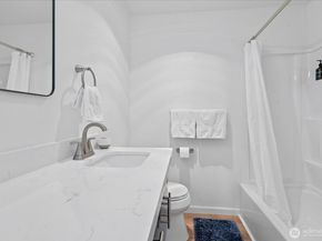 15150 140th Way SE G102, Renton WA 98058