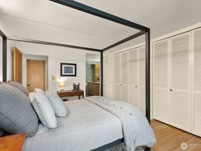 521 5th Avenue W 1003, Seattle WA 98119