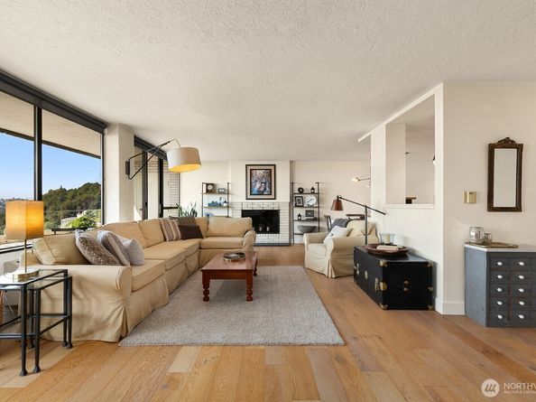 521 5th Avenue W 1003, Seattle WA 98119