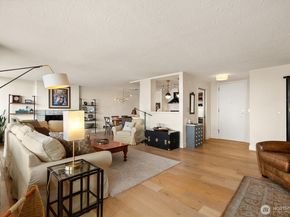 521 5th Avenue W 1003, Seattle WA 98119