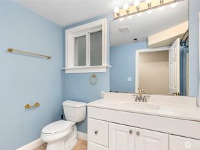 1316 N 77th Street, Seattle WA 98103