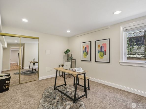 1316 N 77th Street, Seattle WA 98103