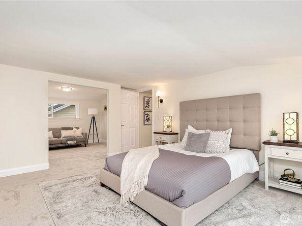 1316 N 77th Street, Seattle WA 98103