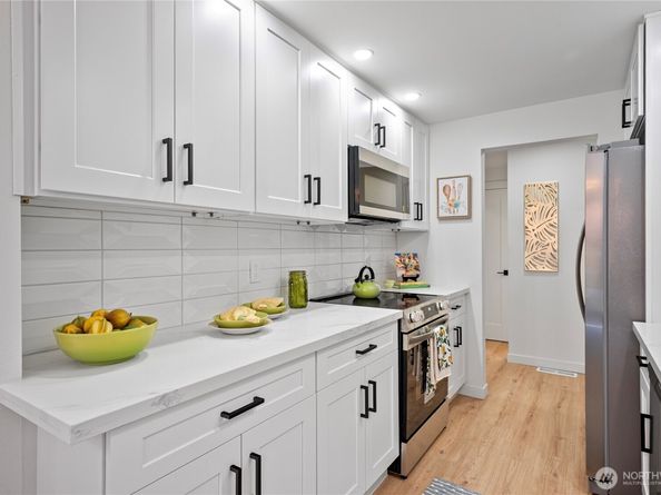 1415 154th Avenue NE 4101, Bellevue WA 98007
