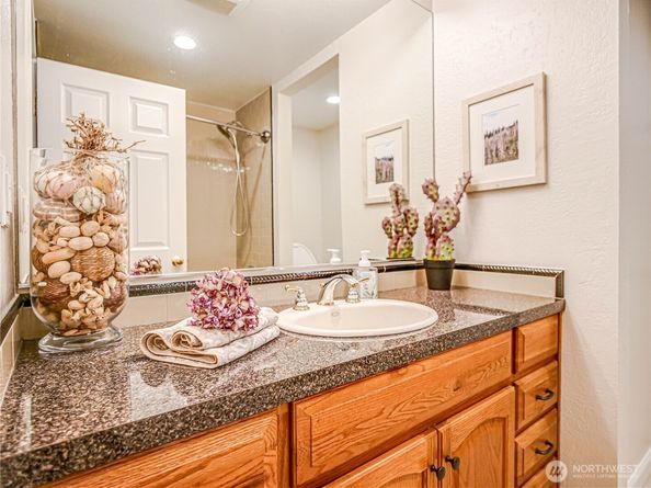 15000 Village Green Drive 4, Mill Creek WA 98012