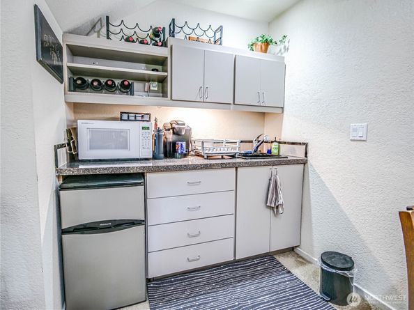 15000 Village Green Drive 4, Mill Creek WA 98012