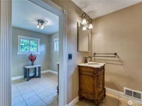 1355 Ahlstrom Road E, Port Orchard WA 98366