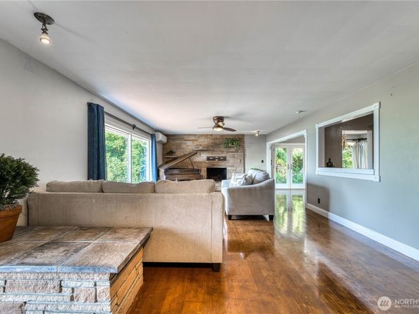 1355 Ahlstrom Road E, Port Orchard WA 98366