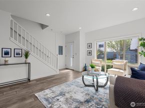 4264 S Greenbelt Station Drive, Seattle WA 98118