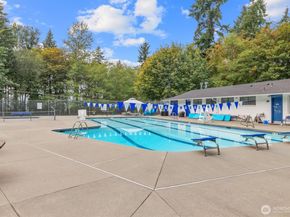 14824 119th Avenue NE, Kirkland WA 98034