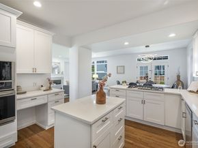 20347 86th Place NE, Bothell WA 98011