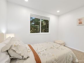 20347 86th Place NE, Bothell WA 98011