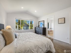 20347 86th Place NE, Bothell WA 98011