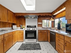 2316 Cleveland Ave, Everett WA 98201