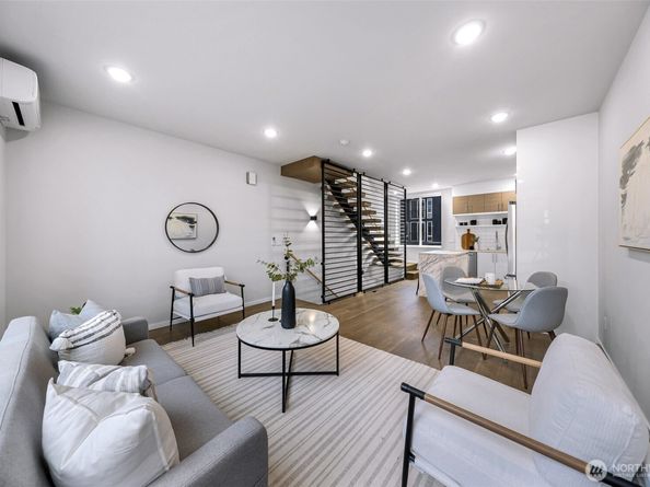 901 28th Avenue S G, Seattle WA 98144