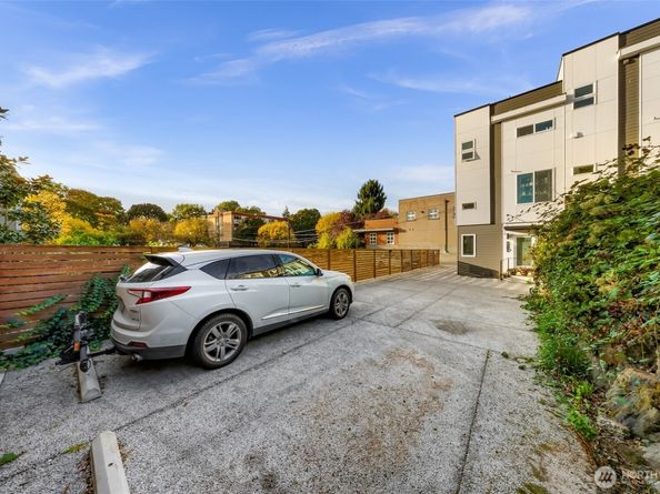 901 28th Avenue S G, Seattle WA 98144