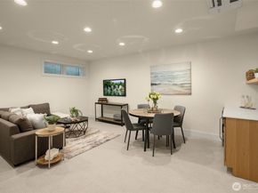 8231 122nd Avenue NE, Kirkland WA 98033