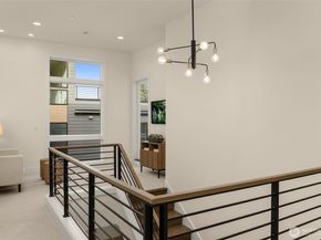 8231 122nd Avenue NE, Kirkland WA 98033