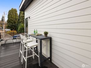 8231 122nd Avenue NE, Kirkland WA 98033
