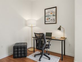 800 Columbia Street 2007, Seattle WA 98104