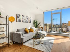 800 Columbia Street 2007, Seattle WA 98104