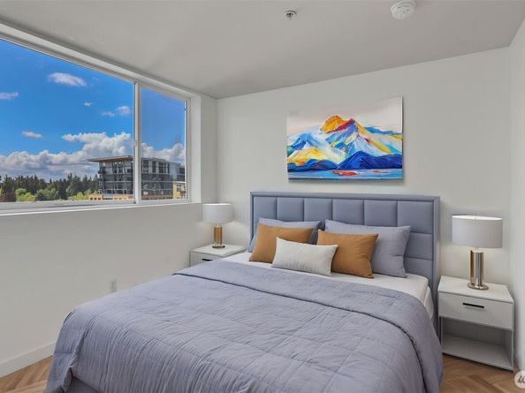 300 110th Avenue NE 605, Bellevue WA 98004