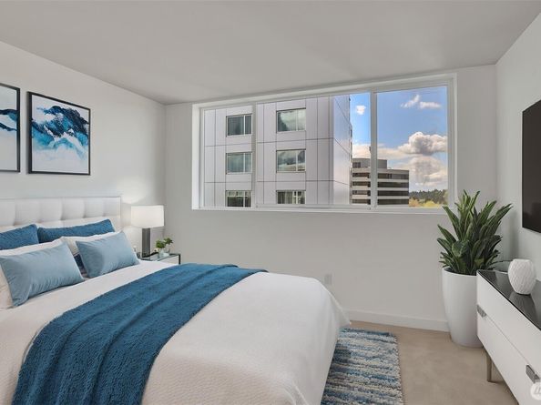 300 110th Avenue NE 605, Bellevue WA 98004